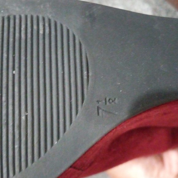 Suede Wedge Heel Woman Booties - Picture 8 of 8